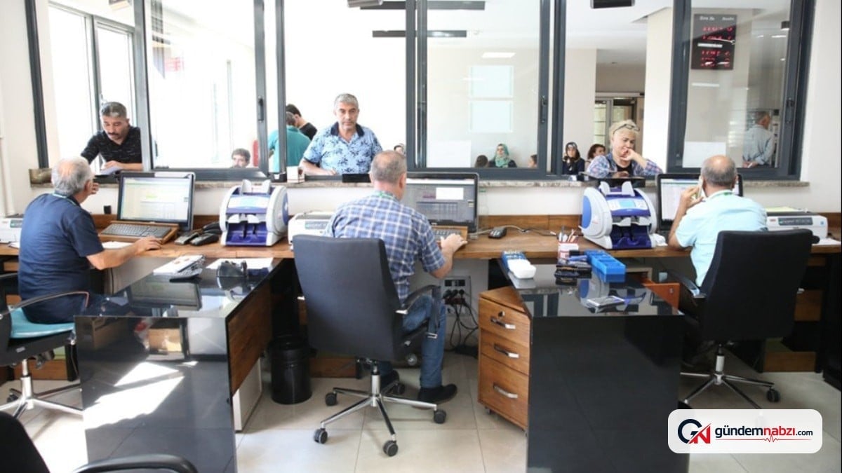 Türkiye'de her 2 kişiden 1'i borç batağında