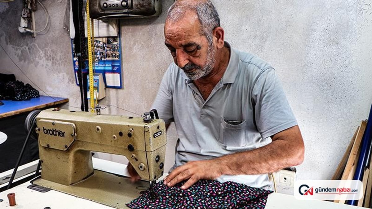Adana'da 44 yıldır el işçiliğiyle şalvar üreten terzi, ürünlerini 81 ile gönderiyor