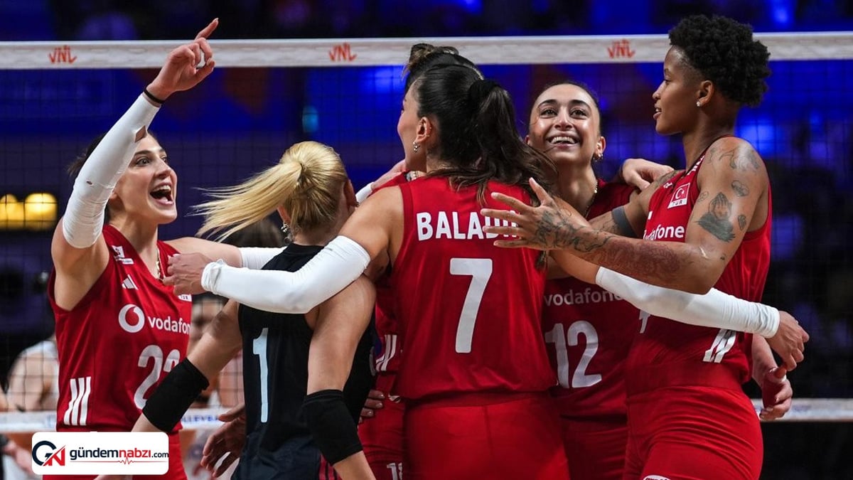 Şampiyon Filenin Sultanları Türkiye'ye dönüyor