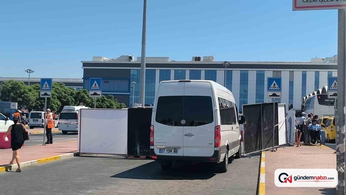 Antalya Havalimanı otoparkında emekli polis kız arkadaşını vurdu