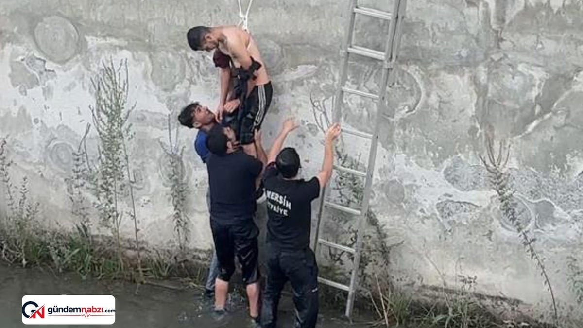 Mersin Tarsus'ta kanala düşen genci arkadaşı yakaladı, itfaiye kurtardı