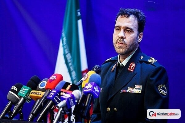İran sınırında silahlı grup püskürtüldü