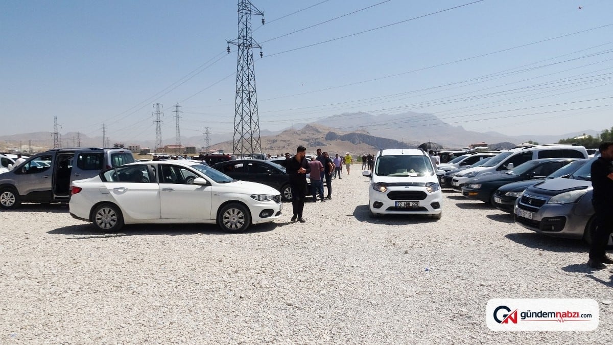 Van'da ikinci el oto pazarında durgunluk sürüyor