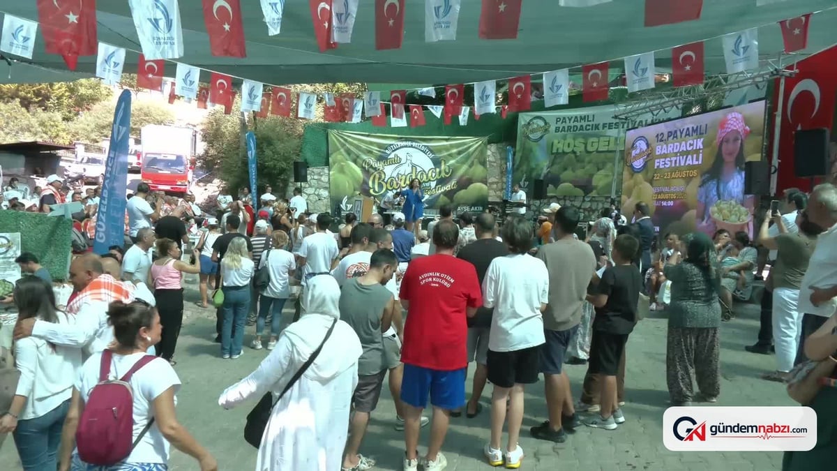 İzmir'de Payamlı Bardacık Festivali 12'nci kez düzenlendi