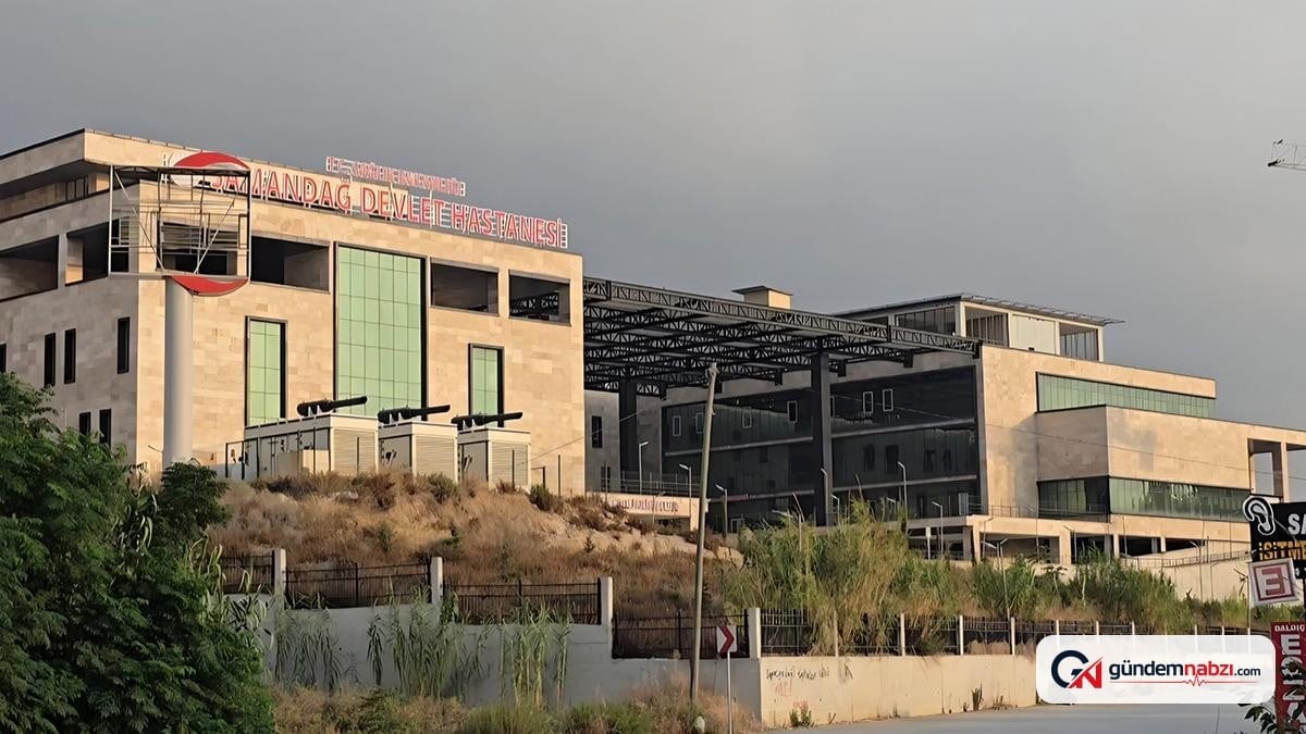 Hatay'da doktora yumruk ve bıçaklı saldırı