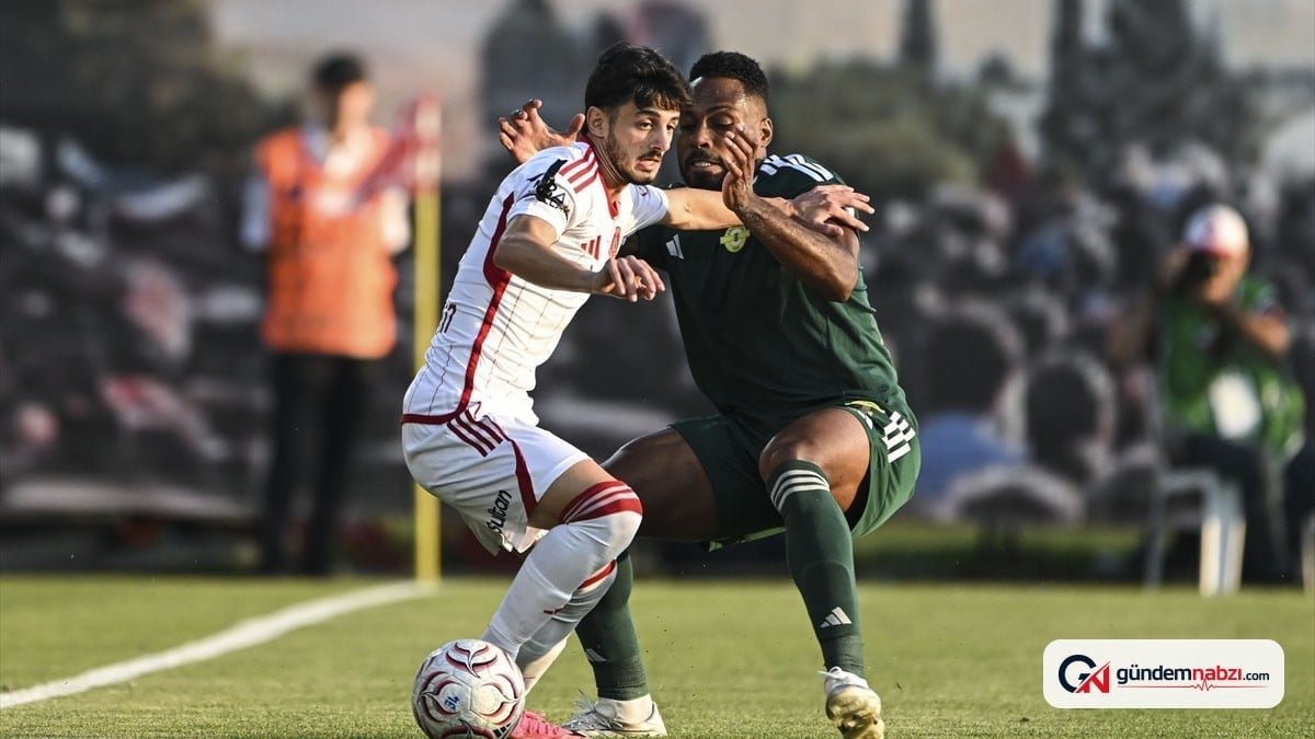 Ümraniyespor ile Esenler Erokspor 1-1 berabere kaldı