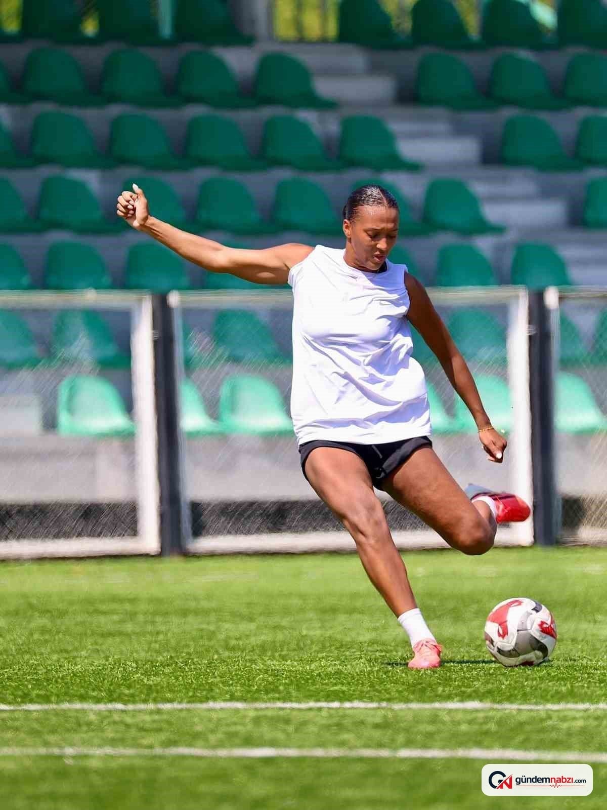 Kayseri Kadın FK kadrosunu 4 yeni transferle güçlendirdi