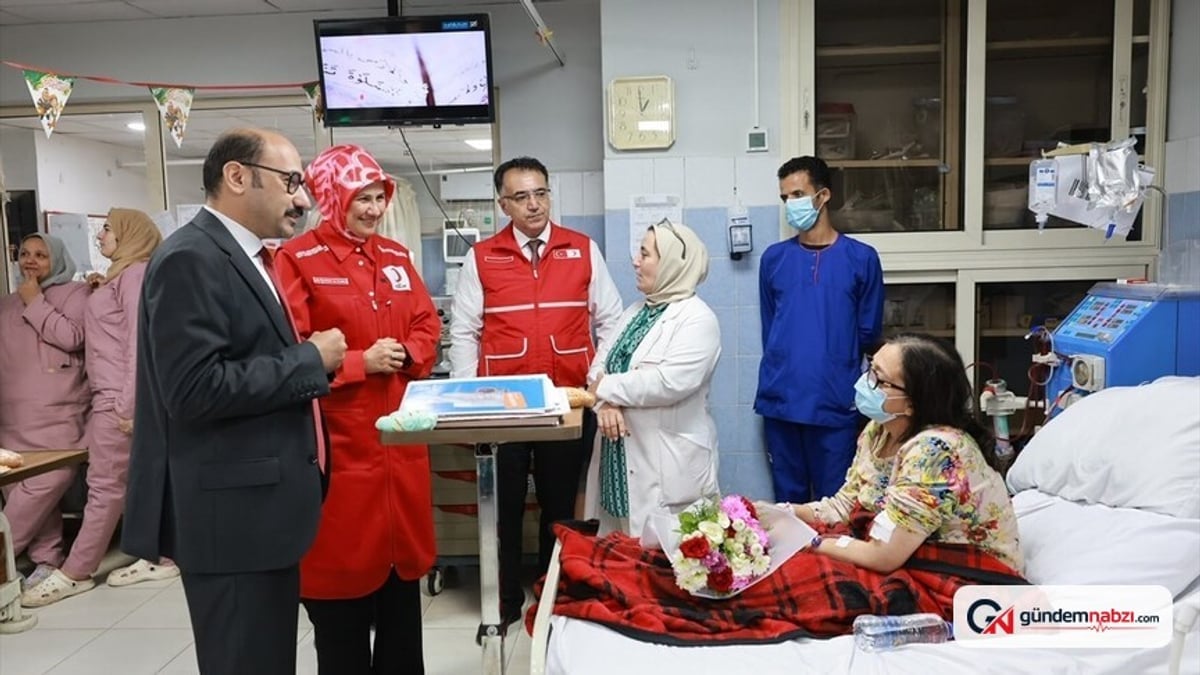 Türk Kızılay Genel Başkanı Yılmaz, Kahire'de Gazze'den gelen hastaları ziyaret etti