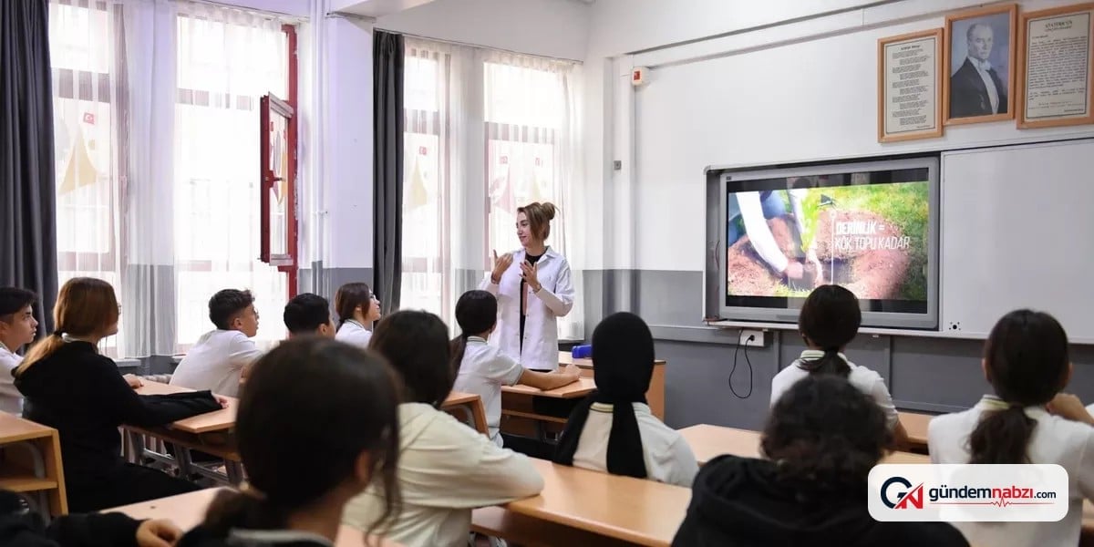 MEB ücretli öğretmenlik başvuruları e-Devlet'ten sürüyor