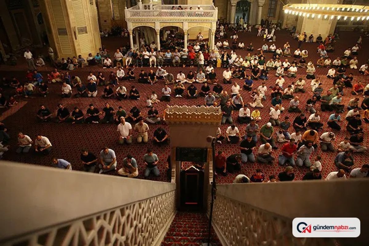 Mevlid Kandili'nde hangi ibadetler yapılır?