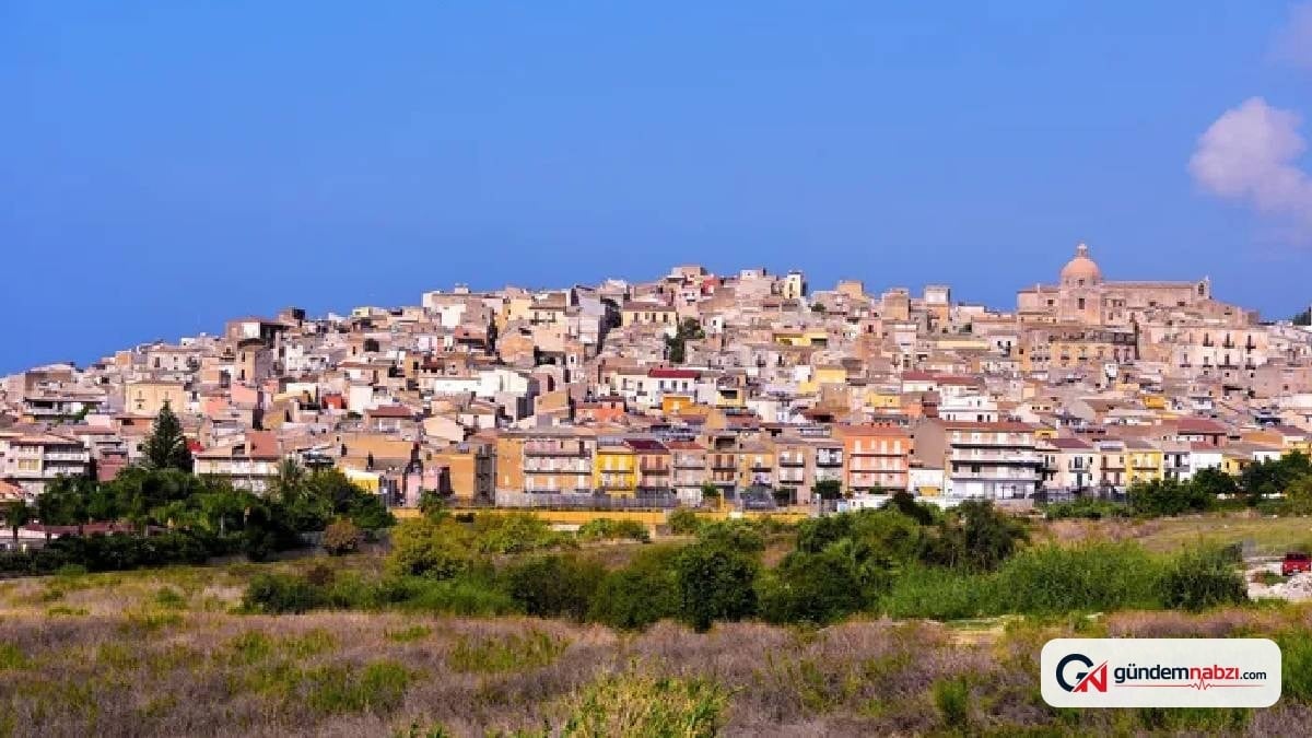 İtalya Naro'da terk edilmiş evler 1 euroya satılıyor