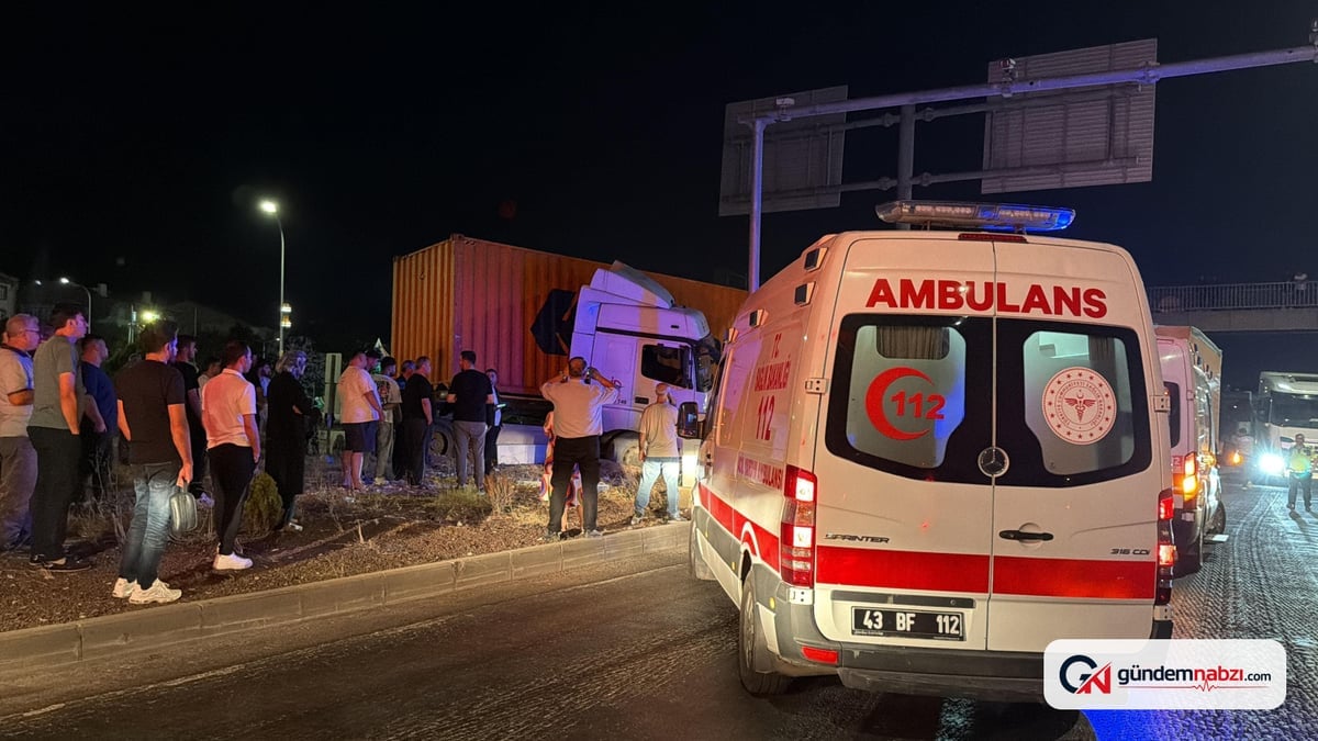 Kütahya'da refüje çıkan TIR'ın sürücüsü yaralandı