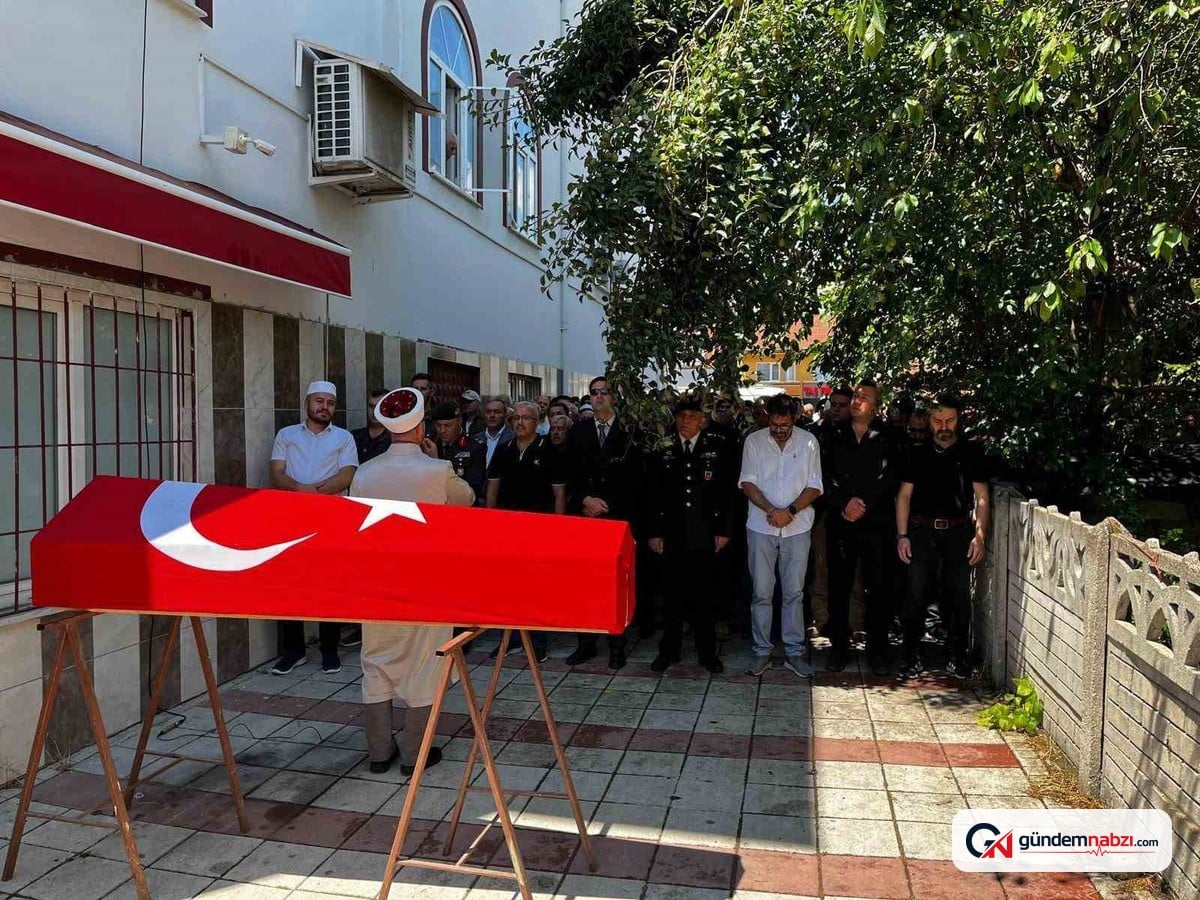 Bolu’da Kıbrıs gazisi Niyazi Çiçek son yolculuğuna uğurlandı