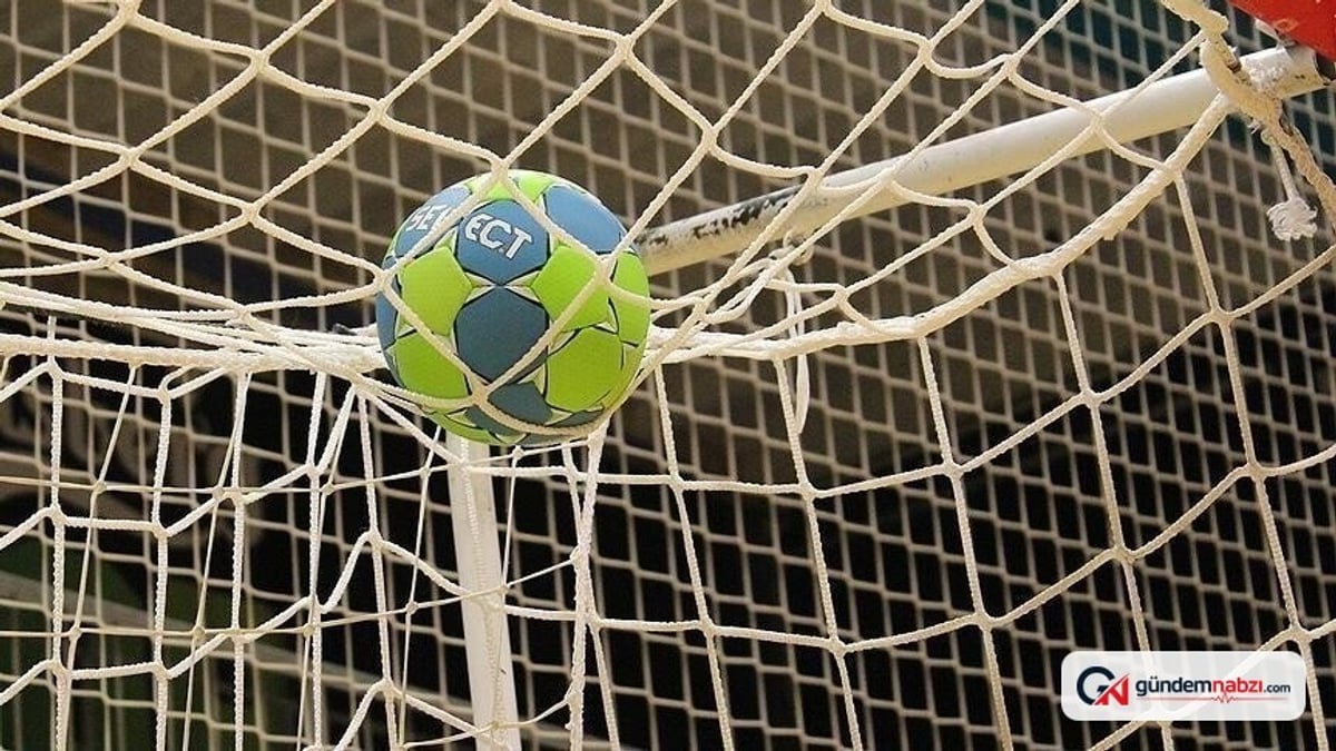 Hentbol Cumhurbaşkanlığı Kupası'nda kadınlar finalisti belli oldu