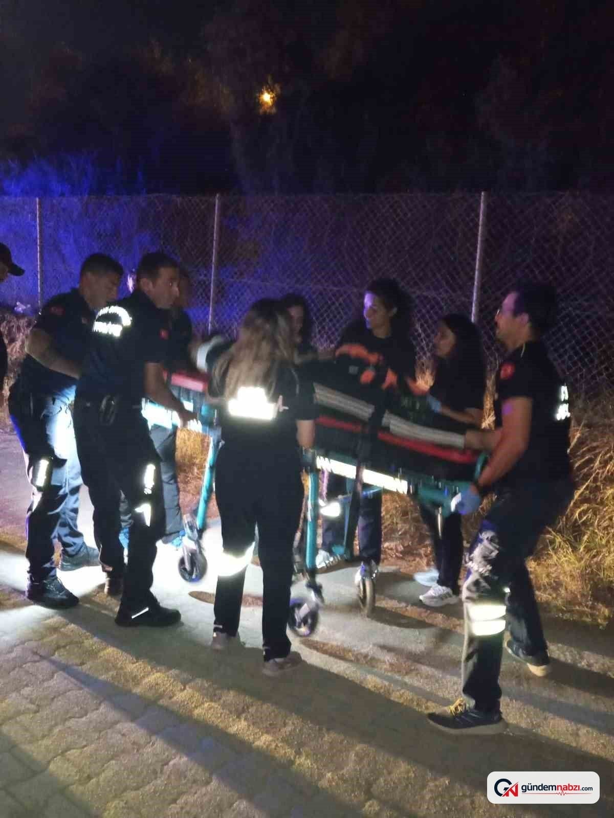 Aydın'da ticari araç devrildi: Sıkışan sürücü kurtarıldı