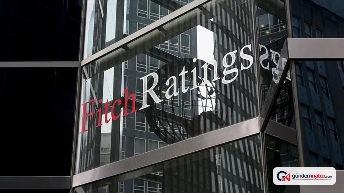 Fitch: Çin'de deflasyon riski sürüyor