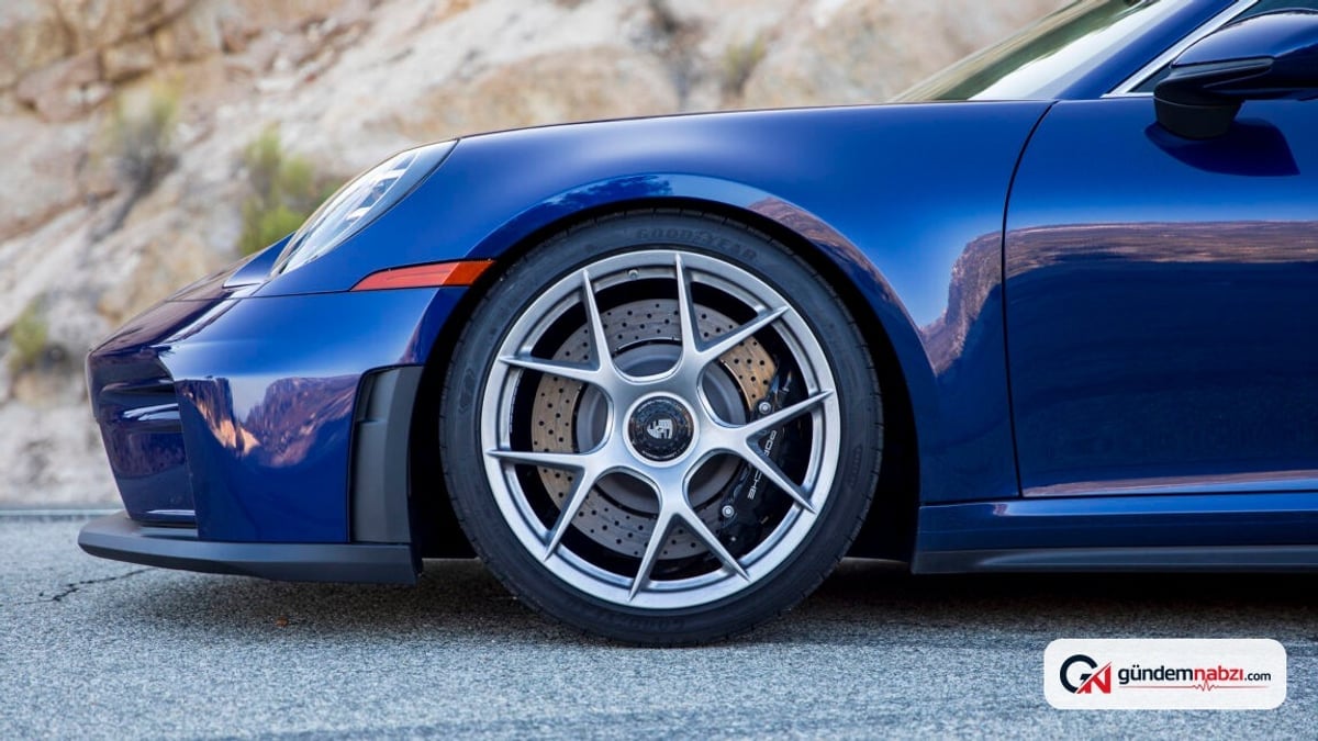 Porsche 911 GT3 Touring 992.2 güncellemesiyle satışta