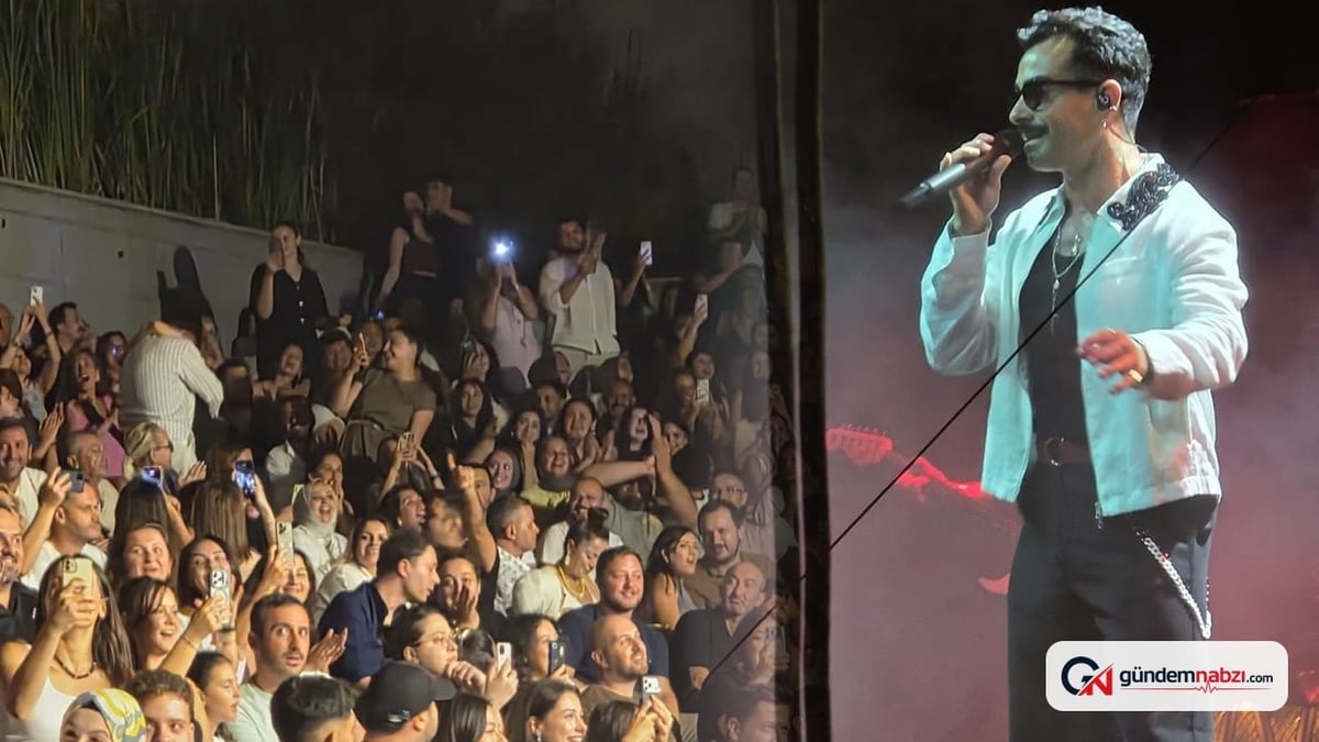 Zonguldak'taki Gökhan Türkmen konserinde 9 çift evlilik teklifi etti