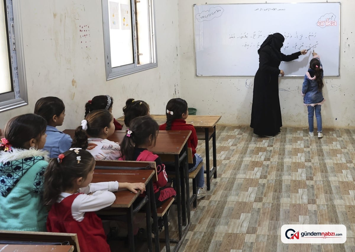 Suriye'de okullarda Kürtçe seçmeli ders müfredata girdi