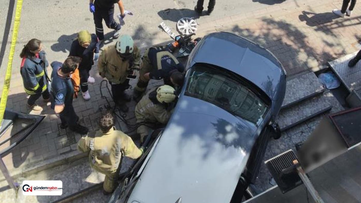 Ümraniye'de cip ile otomobil çarpıştı: 4 yaralı