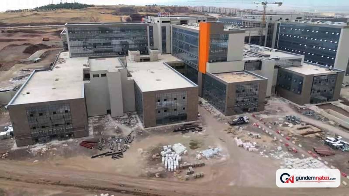 Diyarbakır Kayapınar Şehir Hastanesi'nde fiziki gerçekleşme yüzde 98'e ulaştı
