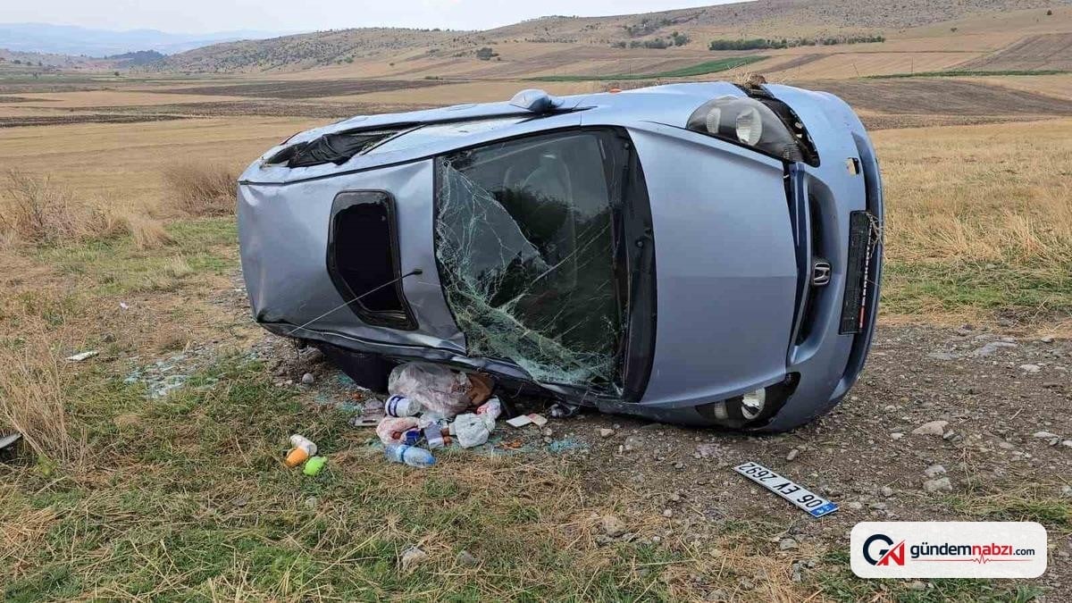 Samsun'da otomobil şarampole devrildi, 3 yaralı