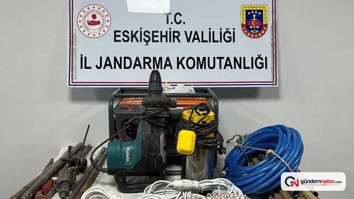 Eskişehir Odunpazarı'nda 5 şüpheli kaçak kazı yaparken yakalandı