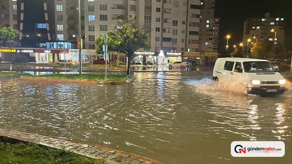Kayseri'de sağanak sele dönüştü