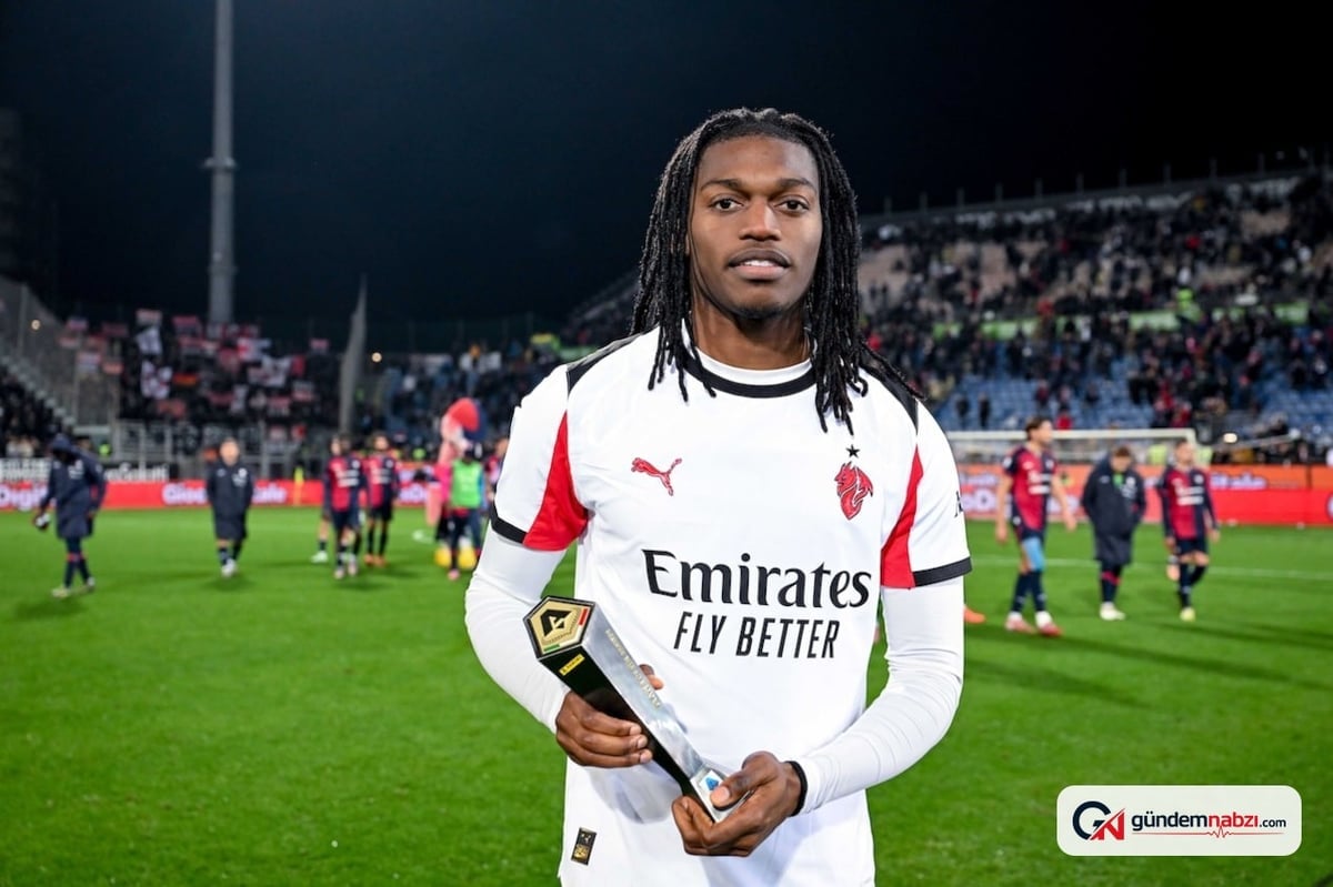 Rafael Leao Milan'a veda etti