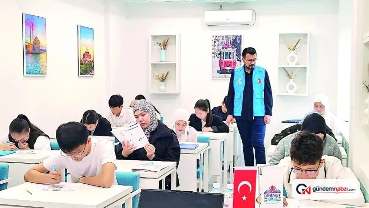 TDV 114 ülkeden öğrenciye eğitim desteği verdi