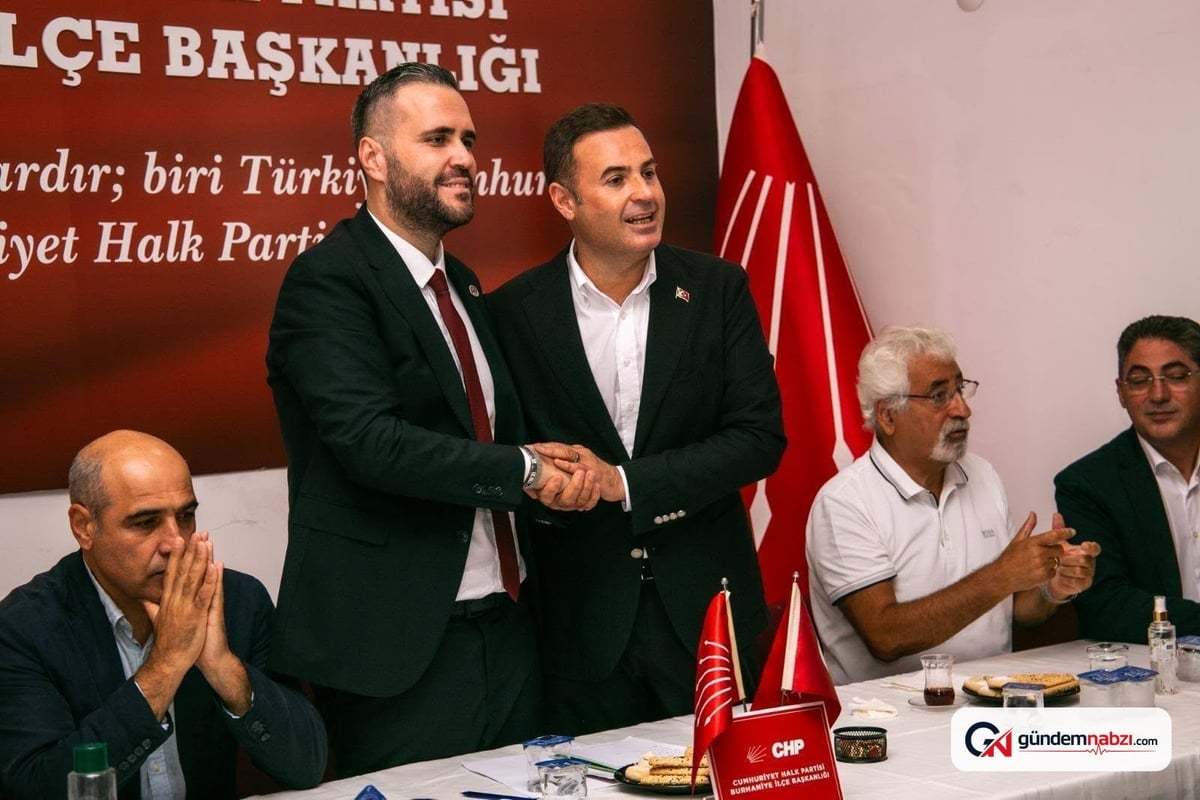 CHP heyeti Burhaniye İlçe Örgütü’nü ziyaret etti