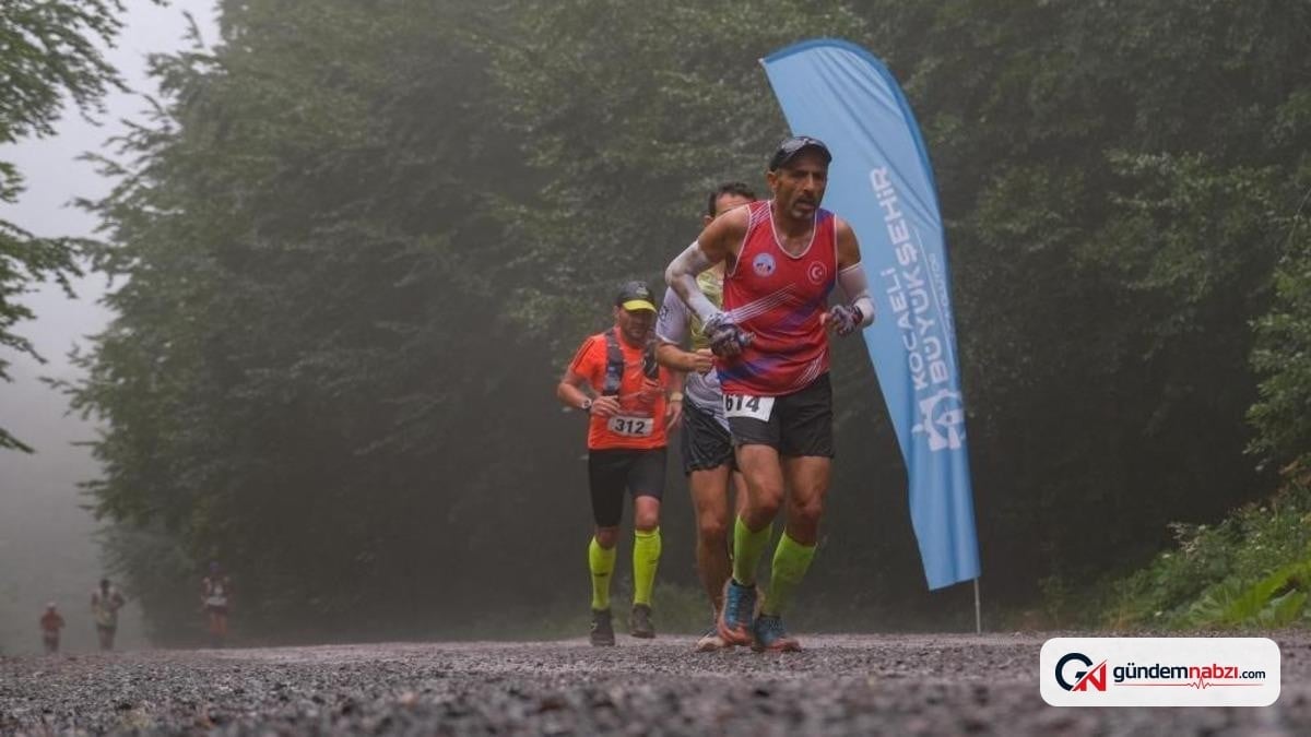 Kuzuyayla'da 905 sporcu zirveye ulaşmak için yarıştı