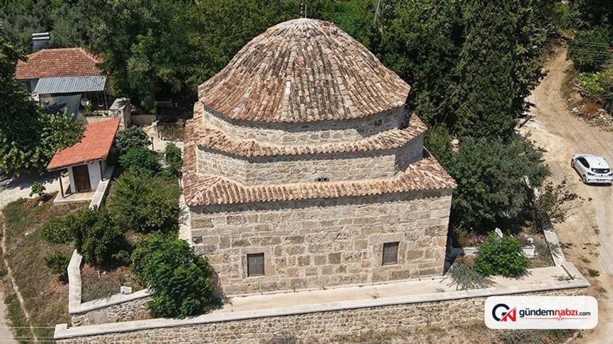 Aksu'da Ağalar Camii Perge taşlarıyla inşa edildi