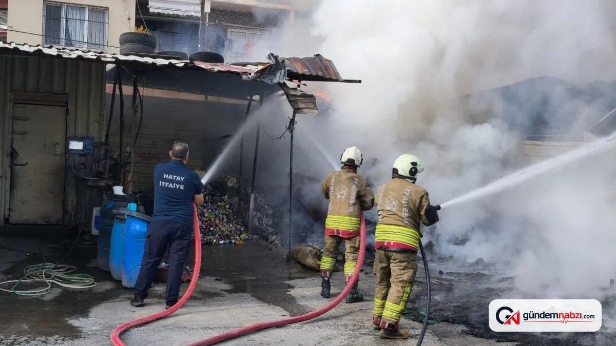 Hatay İskenderun'da iş yerinde yangın çıktı