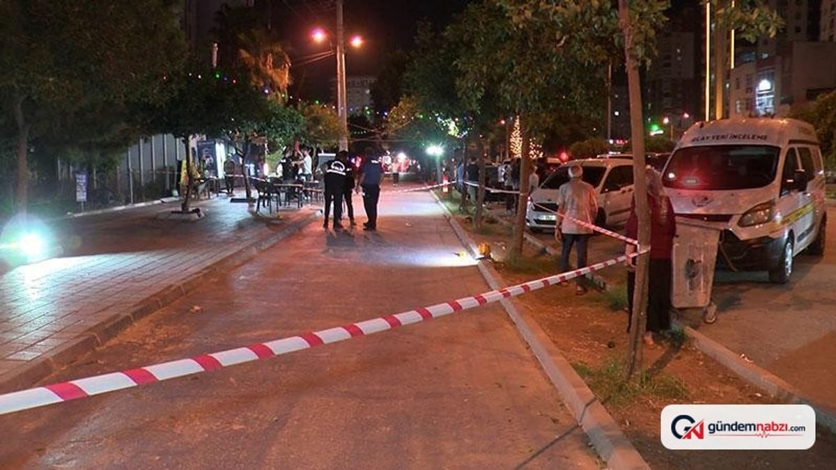 Adana'da Kaldırımda yürüyen kişiye silahlı saldırı