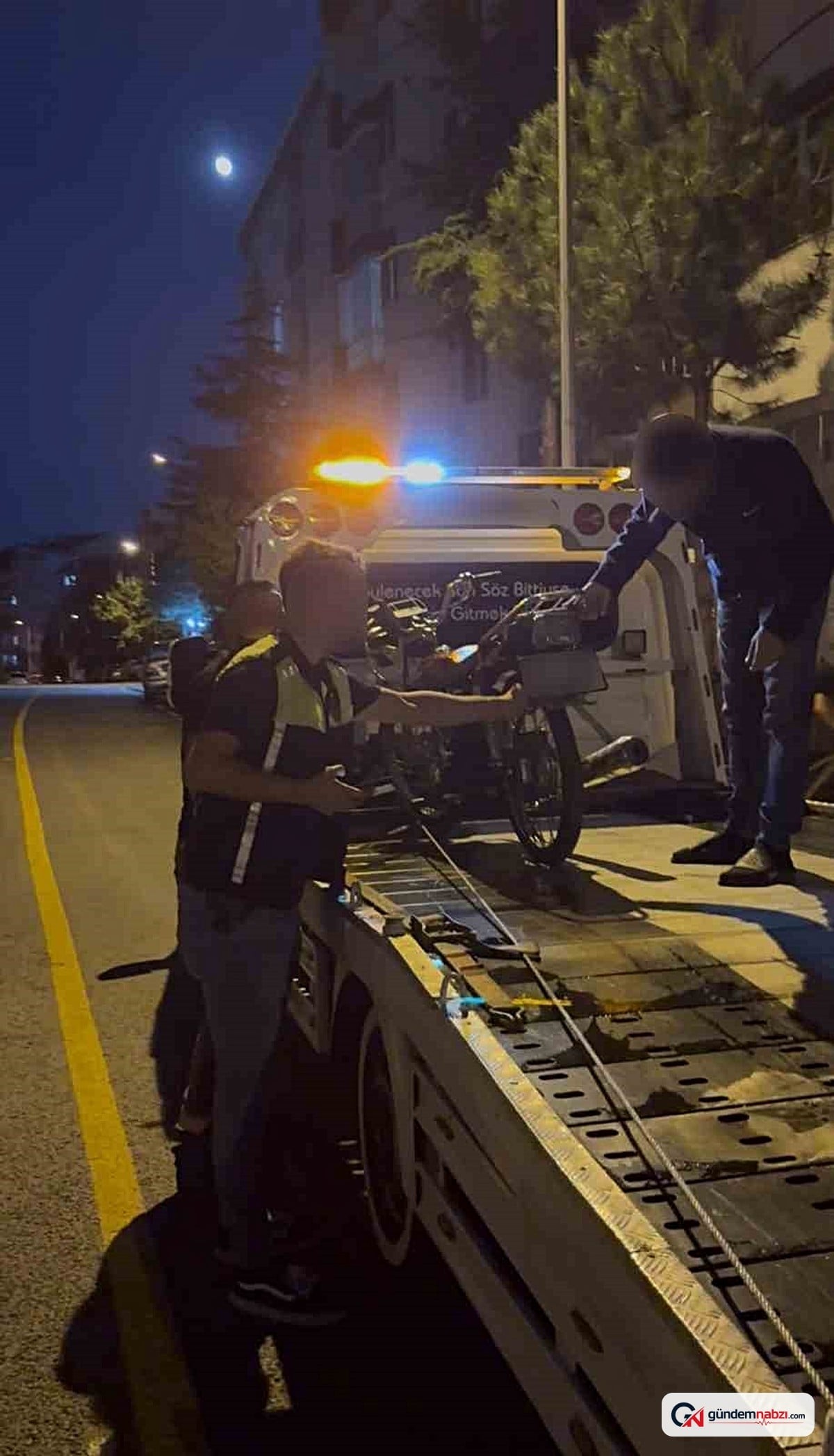 Kırşehir'de denetim: Sahte plakalı motosiklet trafikten men edildi