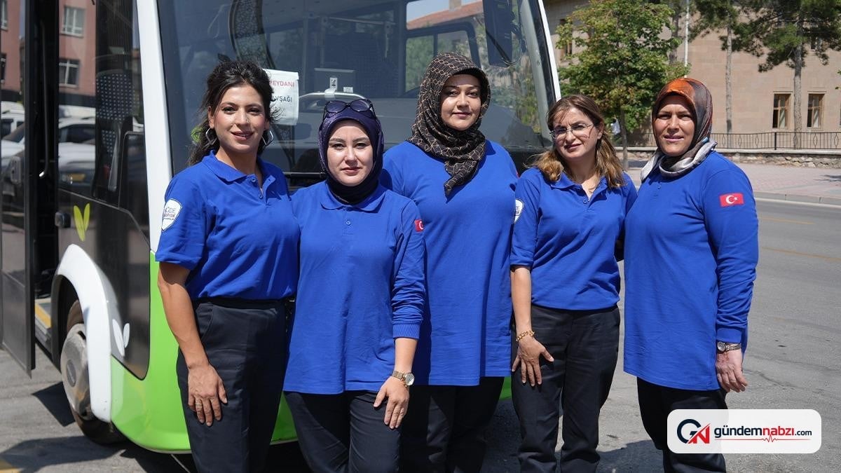 Niğde'de kadın şoförler elektrikli otobüslere geçti