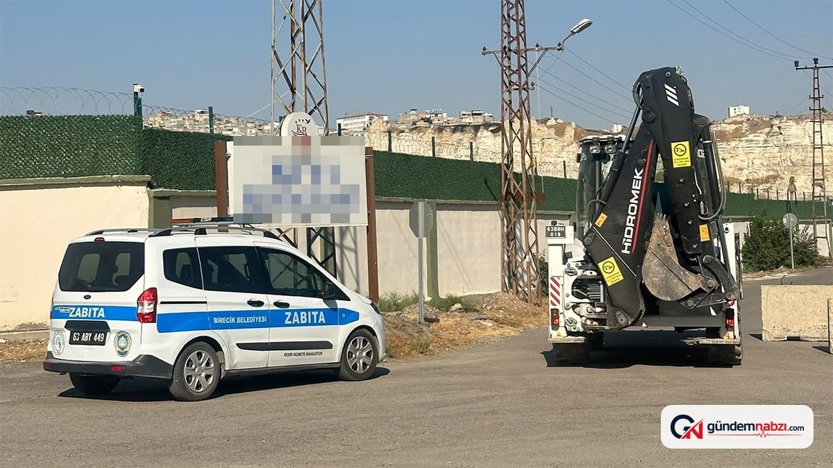 Şanlıurfa Birecik'te ruhsatsız yapı yıkımı durduruldu