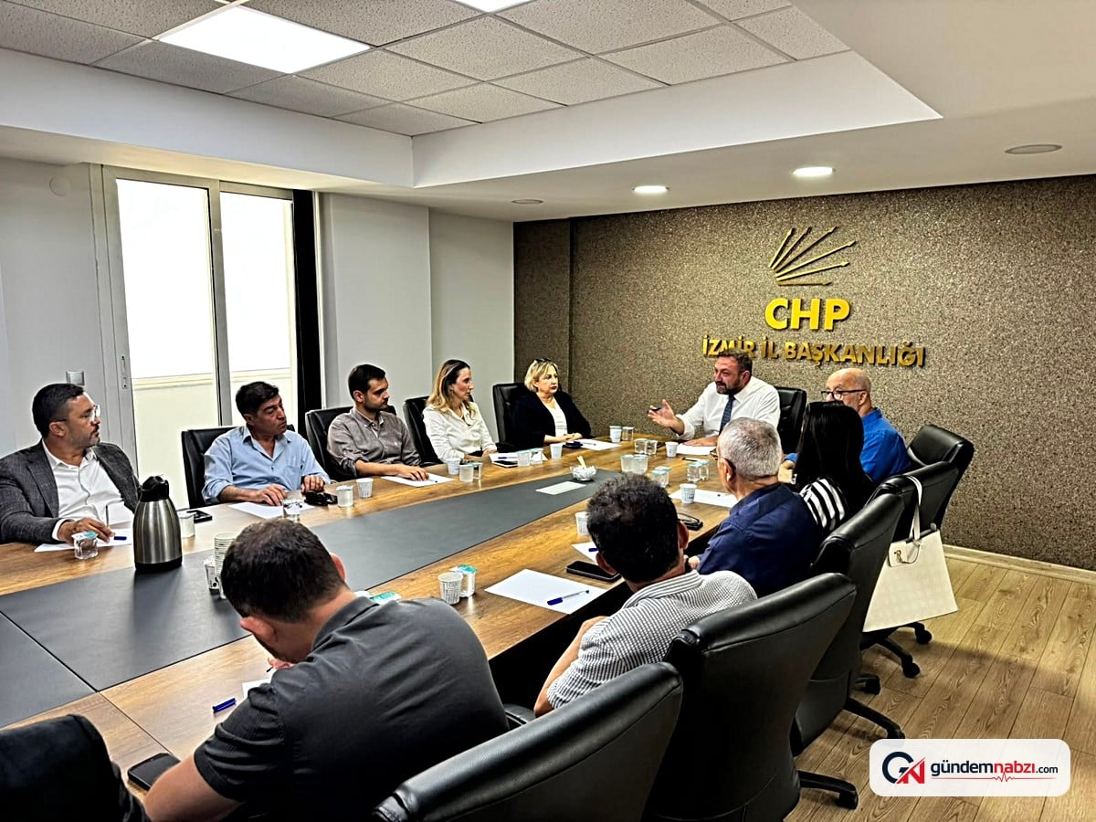 CHP İzmir'de dört ilçeye yeni başkan atandı