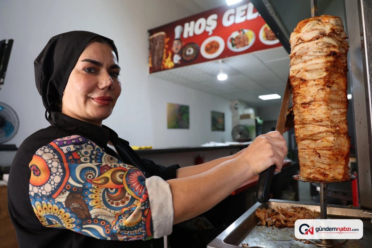 15 yıl birikimle kendi döner dükkanını açtı
