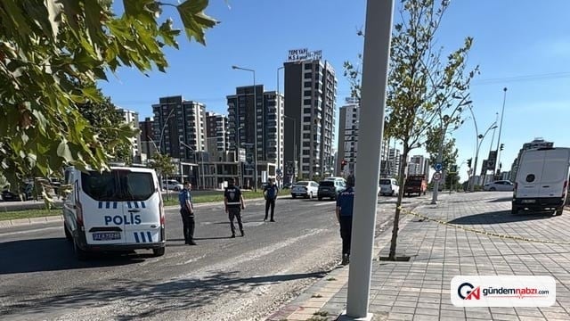 Diyarbakır'da hareket halindeki cipe silahlı saldırı: 2 yaralı