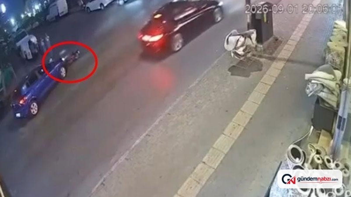 Bursa'da devrilen motosiklet otomobile çarptı