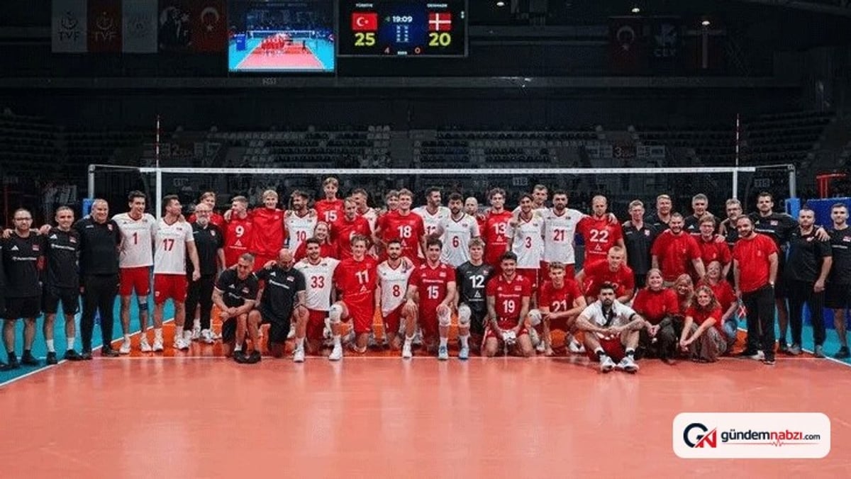 A Milli Erkek Voleybol Takımı hazırlık maçında Danimarka'yı yendi