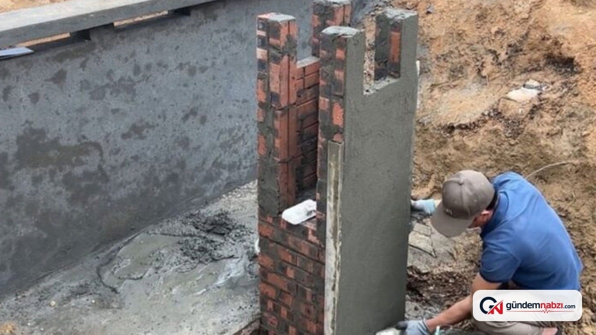 Kendi elektriğini üreten vatandaşın mikro hidroelektrik santrali