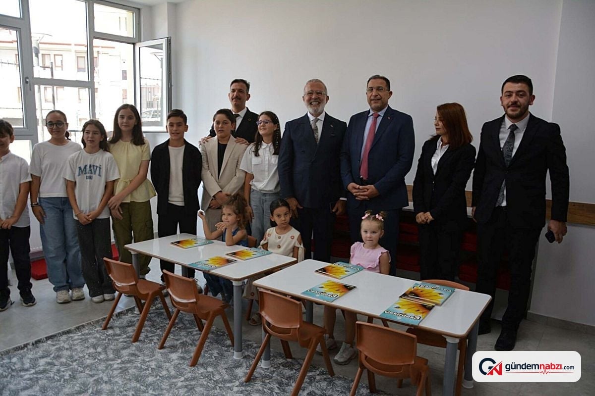 Manisa'da 4 okul ve sağlık merkezi temeli atıldı