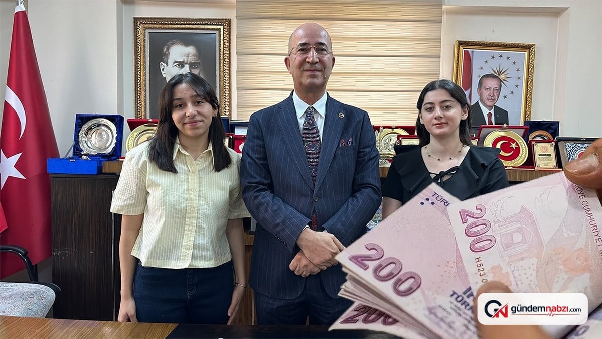 Esendere'de iki öğrenciye 100 bin TL destek