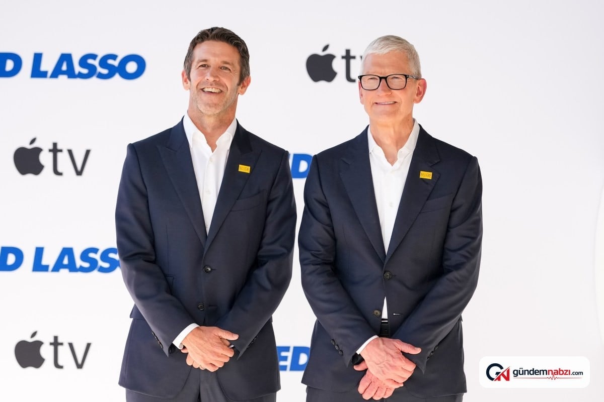 Apple'da John Ternus dönemi resmen başladı