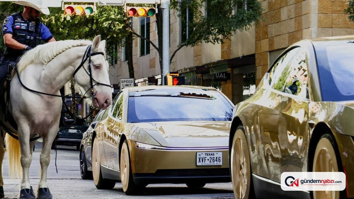Tesla'nın sürücüsüz taksi modeli Cybercab yollara indi, NHTSA soruşturma başlattı