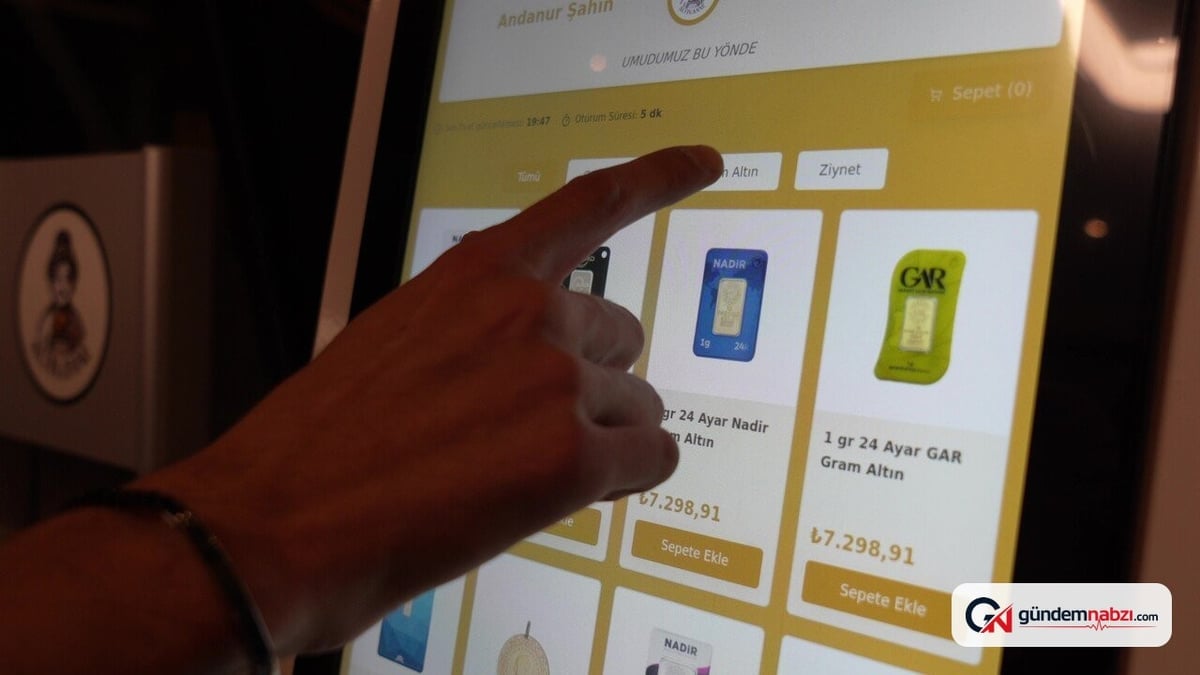 Düğün salonlarına altın kioskları kuruldu