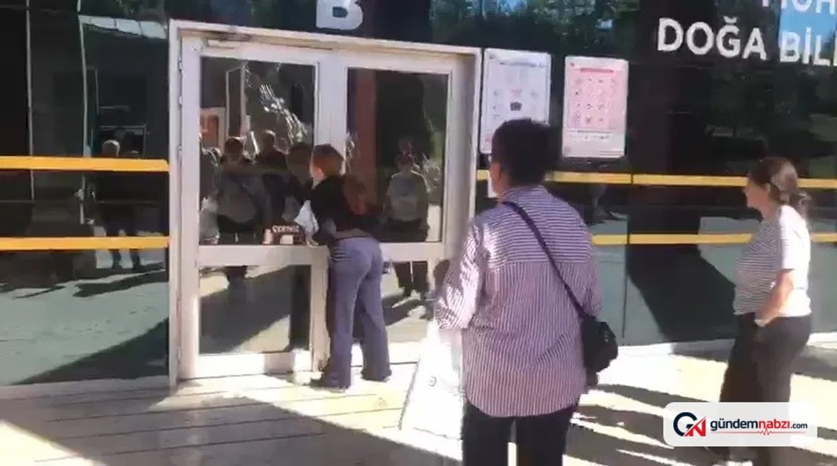 Karabük'te KPSS'ye 1 saniye geç kalan aday alınmadı